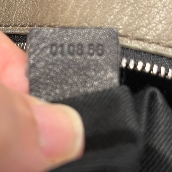 Chloe EUC Vintage Paddington Taupe Handbag with Lock n Key. COA* - Picture 6 of 17